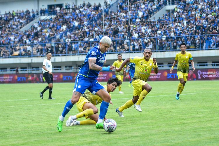 Persib Bandung Imbang 1-1 dengan Barito Putera Setelah Kebobolan di Menit-menit Akhir