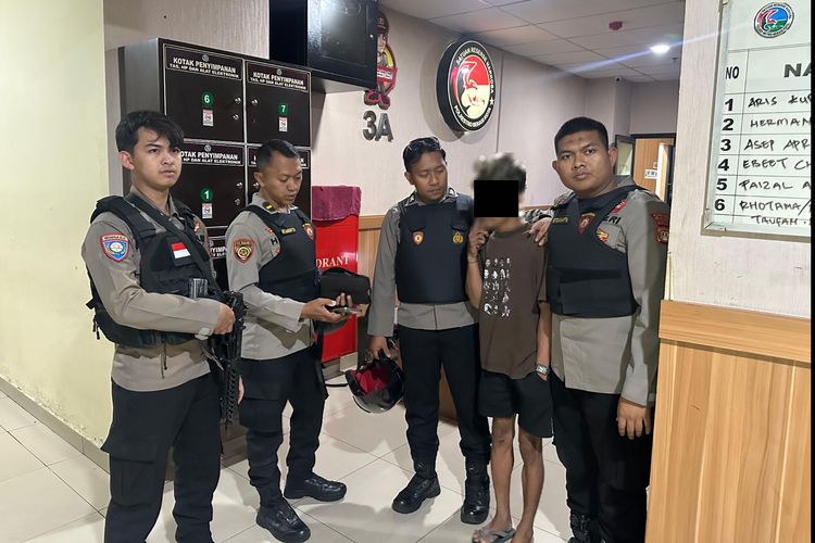 Bawa 230 Butir Obat Keras, Pria di Bekasi Ditangkap Saat Patroli Polisi