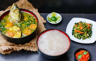 5 Olahan Sagu Khas Papua, dari Papeda hingga Es Cendol Sagu ...