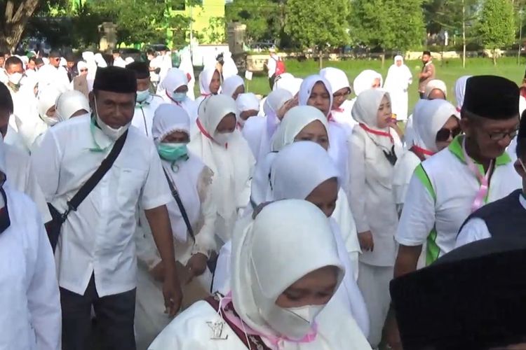 Menunggu 48 Tahun, Calon Haji di Polman Wajib Mendaftar Haji Sejak Lahir