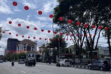 Sambut Imlek 2025, Pemkot Semarang Hiasi Kota dengan Ratusan Lampion 