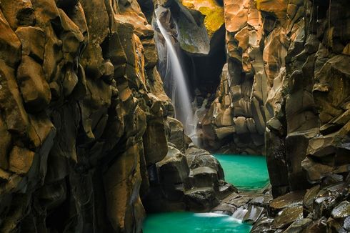 Curug Cikuluwung: Daya Tarik, Harga Tiket, dan Jam Buka