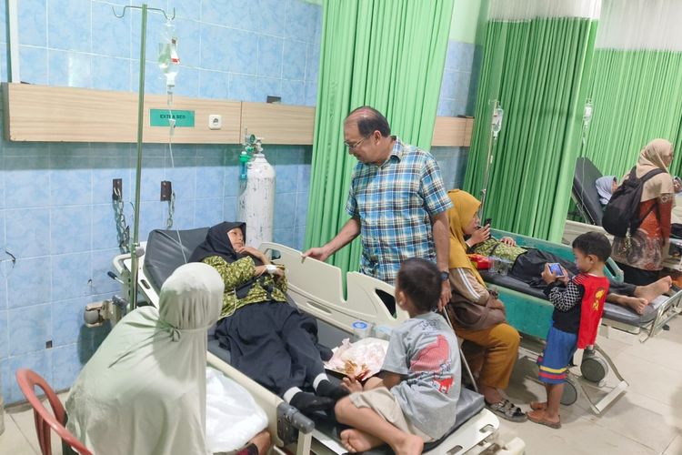Puluhan Siswa dan Guru di Sorong Diduga Keracunan MBG, SPPG Ditutup Sementara