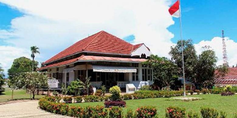 Suasana rumah pengasingan Bung Karno di Kelurahan Anggut, Kecamatan Ratu Samban, Kota Bengkulu, Provinsi Bengkulu, beberapa waktu lalu. Rumah ini pernah dihuni Bung Karno tahun 1938-1942. Di rumah inilah, sang proklamator untuk pertama kali bertemu dengan Fatmawati.