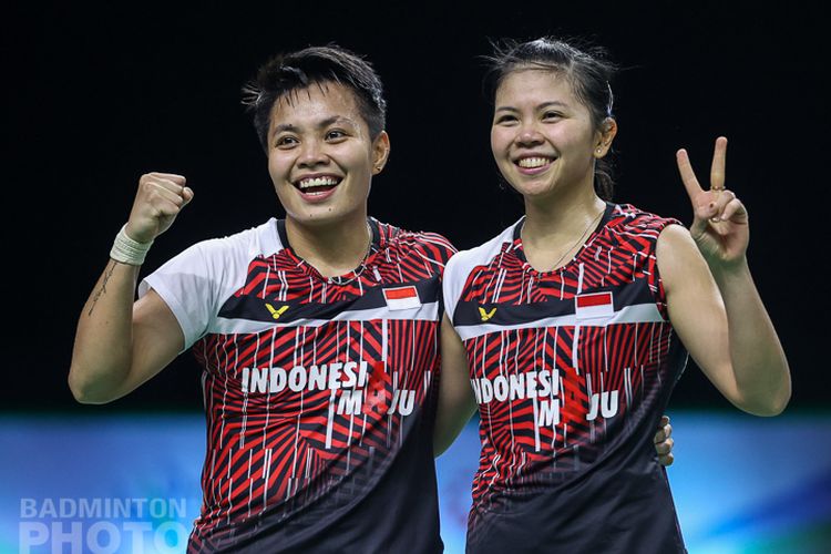 Ganda putri Indonesia, Greysia Polii/Apriyani Rahayu, berhasil melangkah ke partai final Thailand Open 2021.