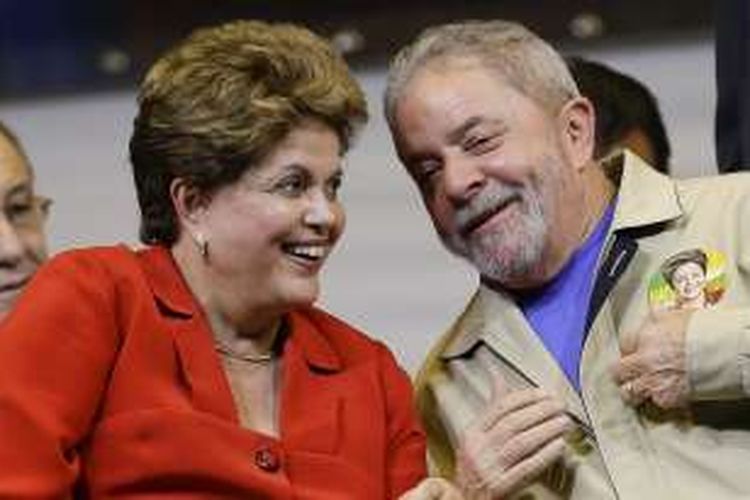 Keputusan hakim federal Brasil untuk merilis percakapan telepon antara Presiden Dilma Rousseff dan mantan Presiden Luiz Inácio Lula da Silva telah memicu gejolak politik dan sosial. 