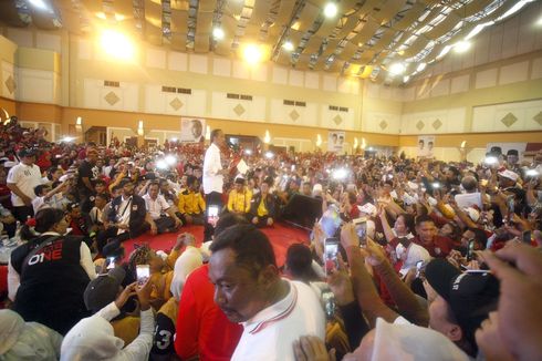5 Fakta Kampanye Jokowi di Sukabumi dan Depok, Singgung Surat Suara Tercoblos hingga Target Menang di 