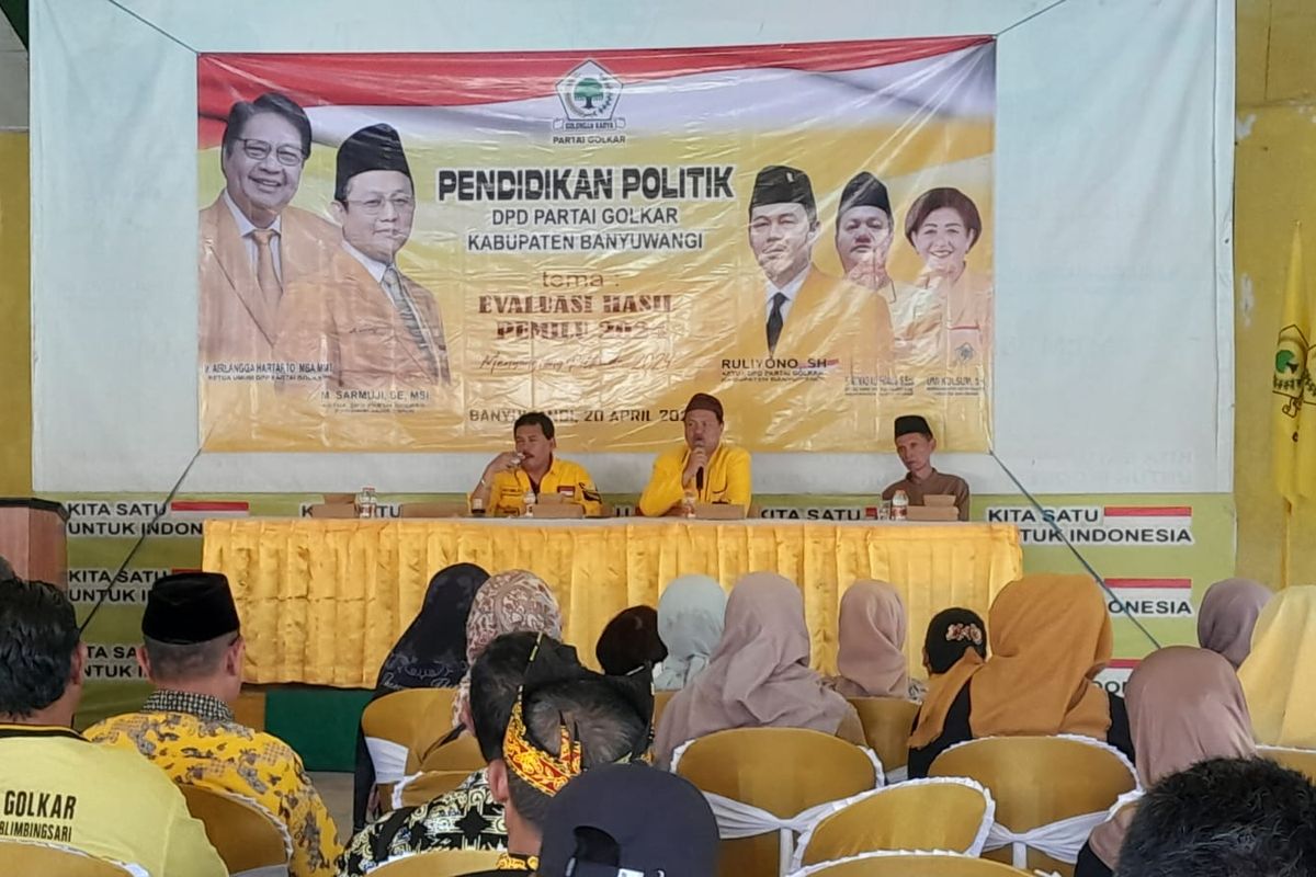 Rapimda DPD Partai Golkar Banyuwangi menyatakan dukungan kepada Ipuk Fiestiandani Azwar Anas dalam Pilkada Banyuwangi 2024.