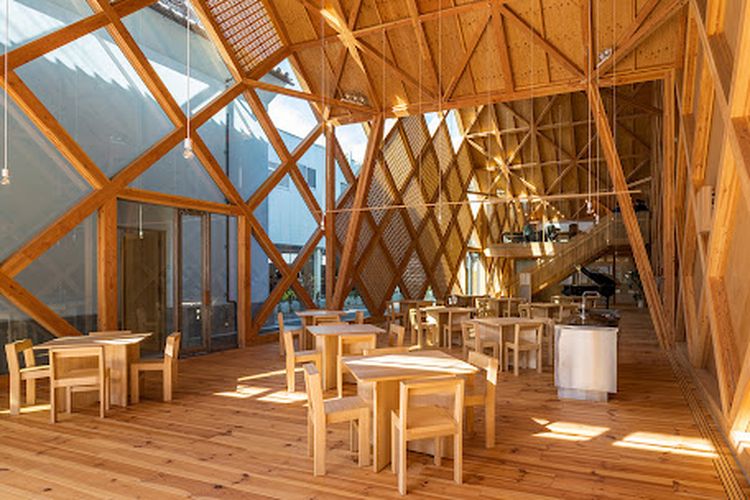 Niijima Chapel di Jepang  yang dirancang oleh firma arsitektur, Tezuka Architects. 