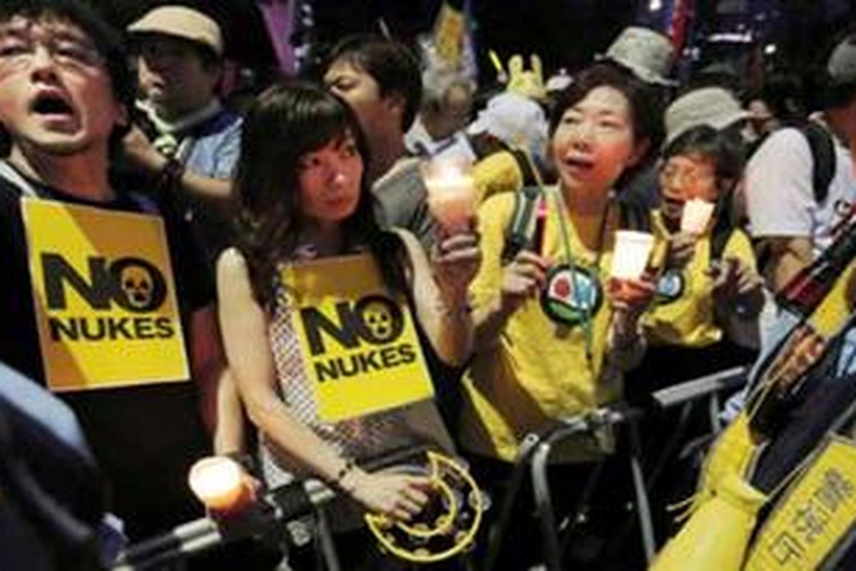 Aksi menentang pengaktifan kembali PLTN di Tokyo diikuti oleh tidak kurang dari 10.000 orang. 