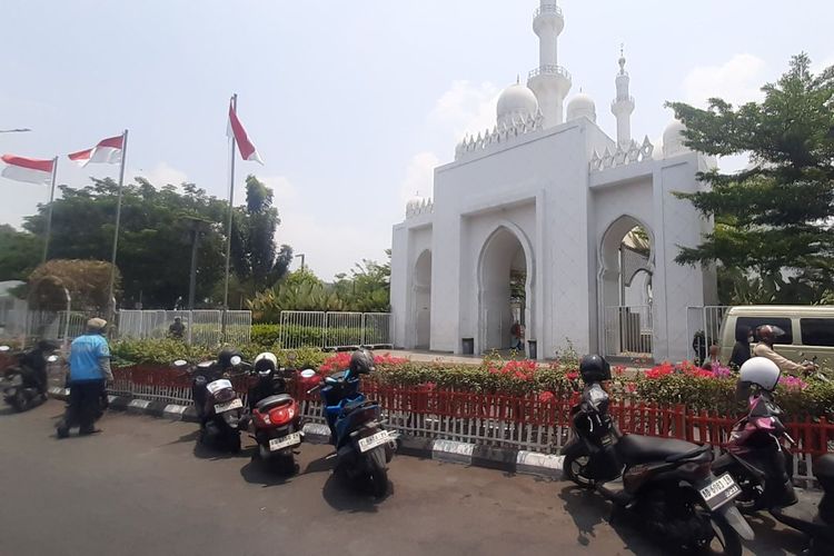 Rencana Sterilisasi Parkir Masjid Sheikh Zayed Solo Ditolak Warga, DPRD Cari Jalan Tengah