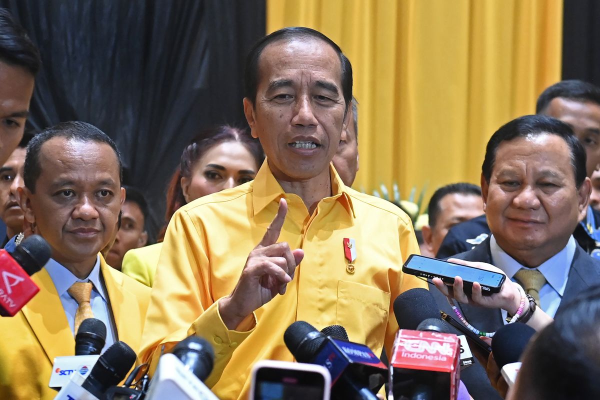 Jokowi-Gibran Datang di HUT Golkar Besok, Bakal Jadi Anggota?