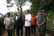 Salurkan Bantuan, Ridwan Kamil: Cara Paling Baik Drop di Pendopo Bupati Cianjur