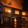 Padam dalam 4 Jam, Pemicu Kebakaran Toko di Karawang Belum Jelas
