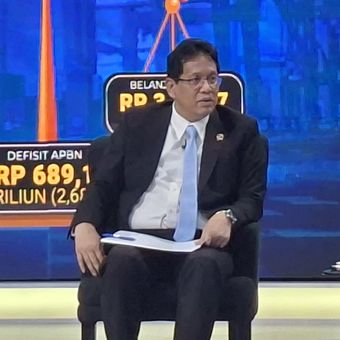 Menteri Keuangan Purbaya Yudhi Sadewa dalam acara KompasTV Bisnis Economic Outlook 2026 dengan tema Nyalakan Mesin Pertumbuhan Baru di Menara Kompas, Jakarta, Selasa (16/12/2025).