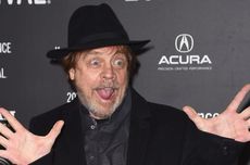 Aktor Mark Hamill Diserang Pendukung Donald Trump gara-gara Postingan Perban