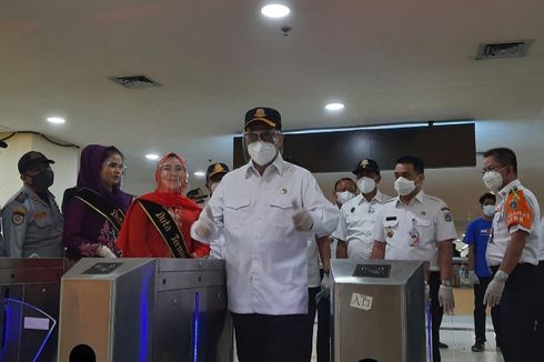 Menhub dan Wagub DKI Resmikan Jakarta Electronic Ticketing Bus di Terminal Pulo Gebang