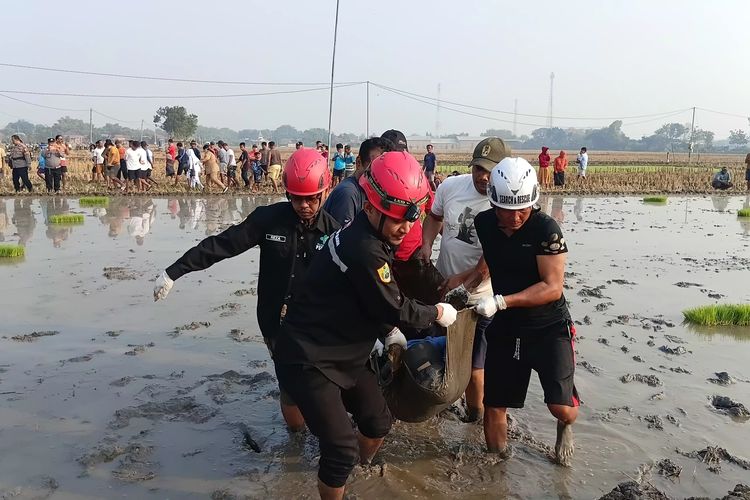 Seorang Petani Meninggal Dunia Tersengat Listrik di Sawah