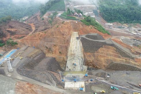 Biar Bisa Tampung Hujan, 62 Bendungan RI Sudah Ditambah Intake dan Pintu Air