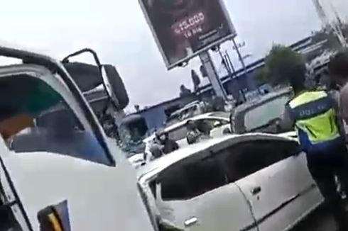 Rem Truk Tangki Blong di Jalan Bypass Bandar Lampung Tabrak 3 Mobil dan 1 Sepeda Motor