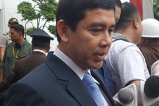 Tergesa-gesa, Menteri Yuddy Chrisnandi Masuk ke Istana Presiden