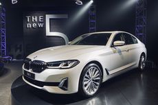 Impresi Luar Dalam The New 5 BMW 530i Oppulence