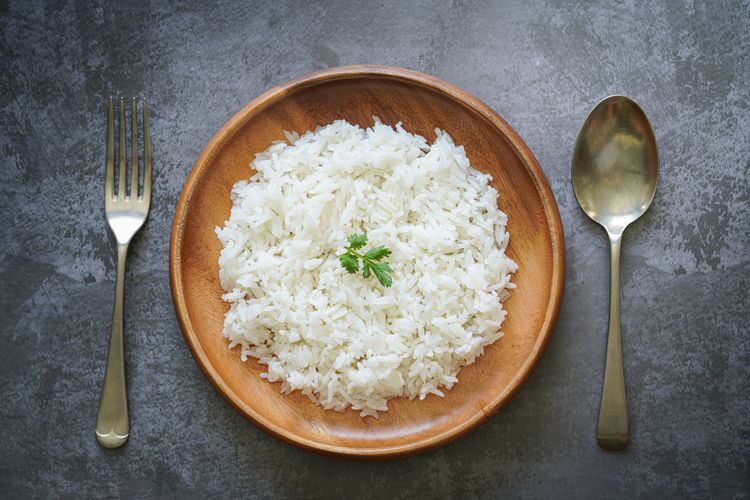 Berapakah kalori dalam sepiring nasi putih