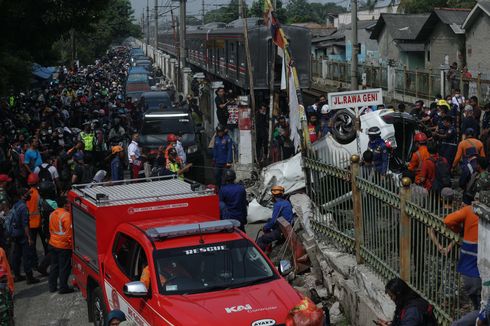 Cerita Pengendara Mobil yang Tertabrak KRL Langsung Pulang ke Pesantren Usai Kejadian