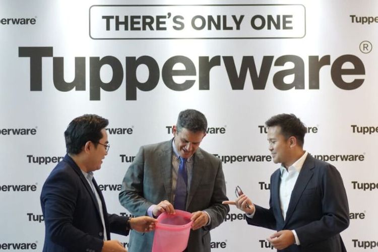 Tupperware meluncurkan inovasi produk baru, Ultimate Silicon Bag, yang menjadi game changer dalam mempromosikan gaya hidup ramah lingkungan dalam berbagai penggunaan. 