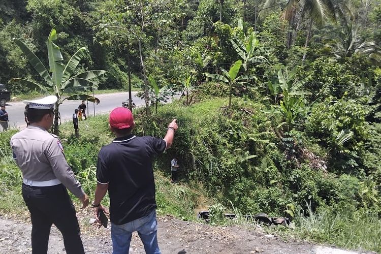 Bawa Rombongan Besan, Bus Terguling di Lampung, 2 Orang Tewas
