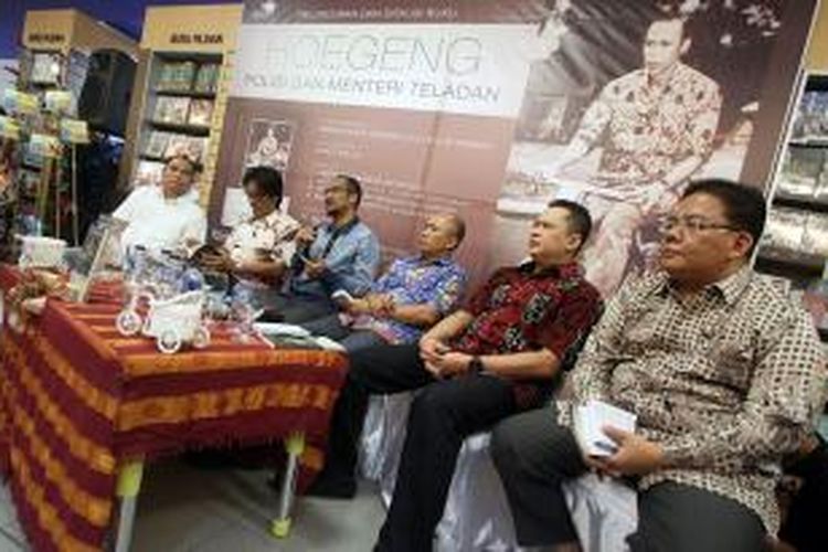 Peluncuran buku 