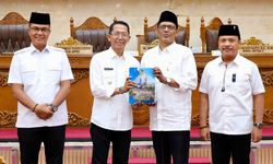 Walkot Batam Tegaskan APBD 2027 Fokus pada Kebutuhan Dasar dan Pembangunan Daerah