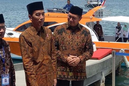 Cerita Jokowi mengenai Harga BBM di Papua dari Rp 60.000 Jadi Rp 6.450
