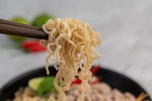 Konsumsi Mi Instan Indonesia Turun untuk Pertama Kali dalam 5 Tahun, Ada Apa?