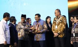 Sukses Terapkan Digitalisasi Sistem Informasi, Komdigi Raih Peringkat III di BKN Award 2025