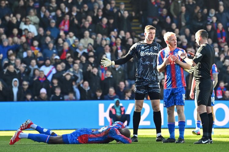 Jean-Philippe Mateta Menerima 25 Jahitan Usai Ditendang Kiper Millwall