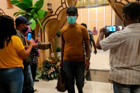 Bantah Anak Buah Bakar Dokumen Saat KPK Geledah Kantor Wali Kota Ambon, Kadis: Itu Sampah
