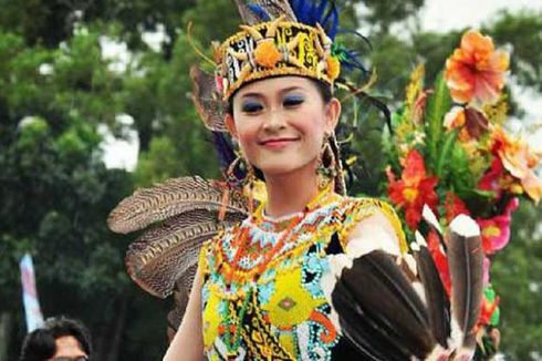 Mengenal Lebih Dekat Suku Dayak di Borneo