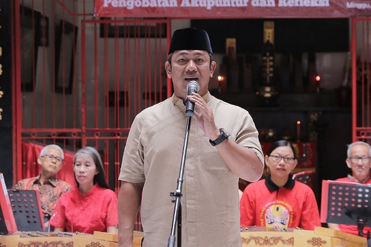 Wali Kota Semarang Hendrar Prihadi menghadiri perayaan Cap Go Meh Kota Semarang sekaligus HUT ke-144 Paguyuban Sosial Rasa Dharma, di Gedung Perkumpulan Sosial Boen Hian Tong atau Rasa Dharma, Minggu (9/2/2020). 