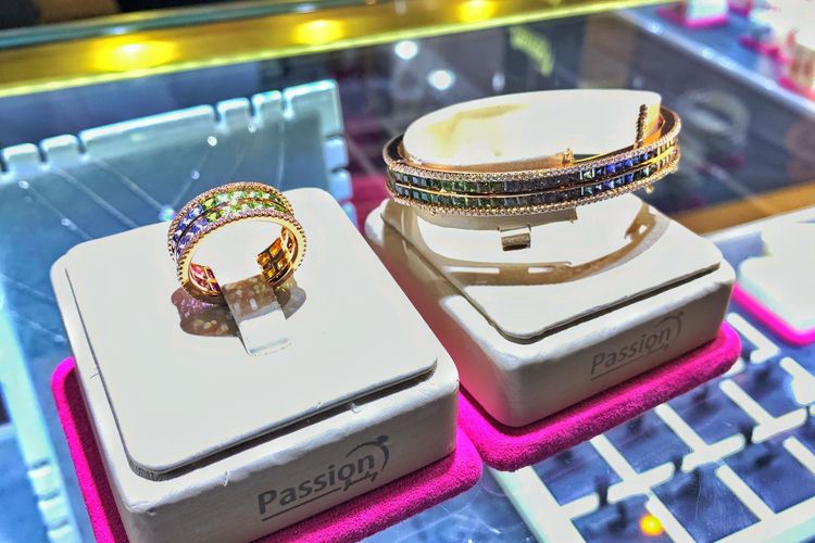 Passion Jewelry meluncurkan koleksi Arcobaleno.
