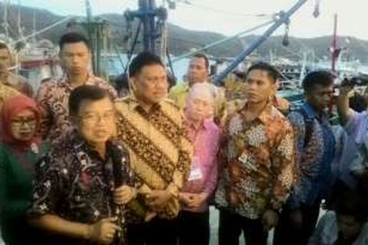 Wakil Presiden Jusuf Kalla saat berkunjung ke Pelabuhan Perikanan Nusantara Bitung Sulawesi Utara Jumat (18/3/2016)