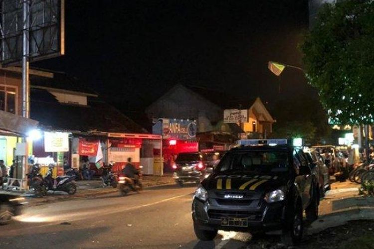 Suasana di kawasan Babarsari Sleman, Kamis (5/3/2020) malam sudah kembali kondusif. Sebelumnya, di kawasan ini sempat terjadi ketegangan antara driver ojek online dengan debt collector (Tribun Jogja/Irvan Riyadi)
