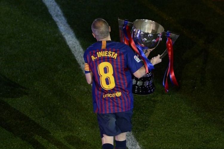 Andres Iniesta memainkan laga terakhirnya bersama Barcelona pada 20 Mei 2018.