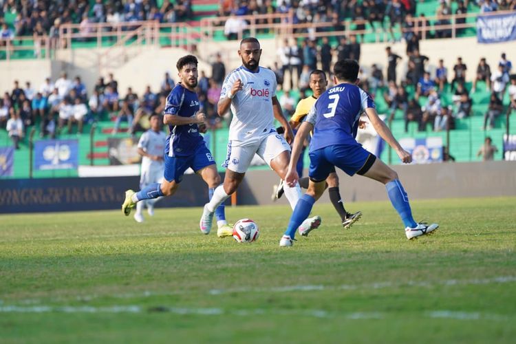 Hasil dan Update Klasemen Super League 2025-2026: Arema Naik ke Puncak, Persebaya Bangkit