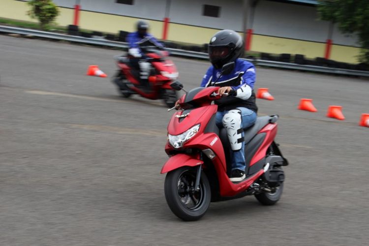 Yamaha Freego saat pengetesan di sirkuit Sentul, Jawa Barat