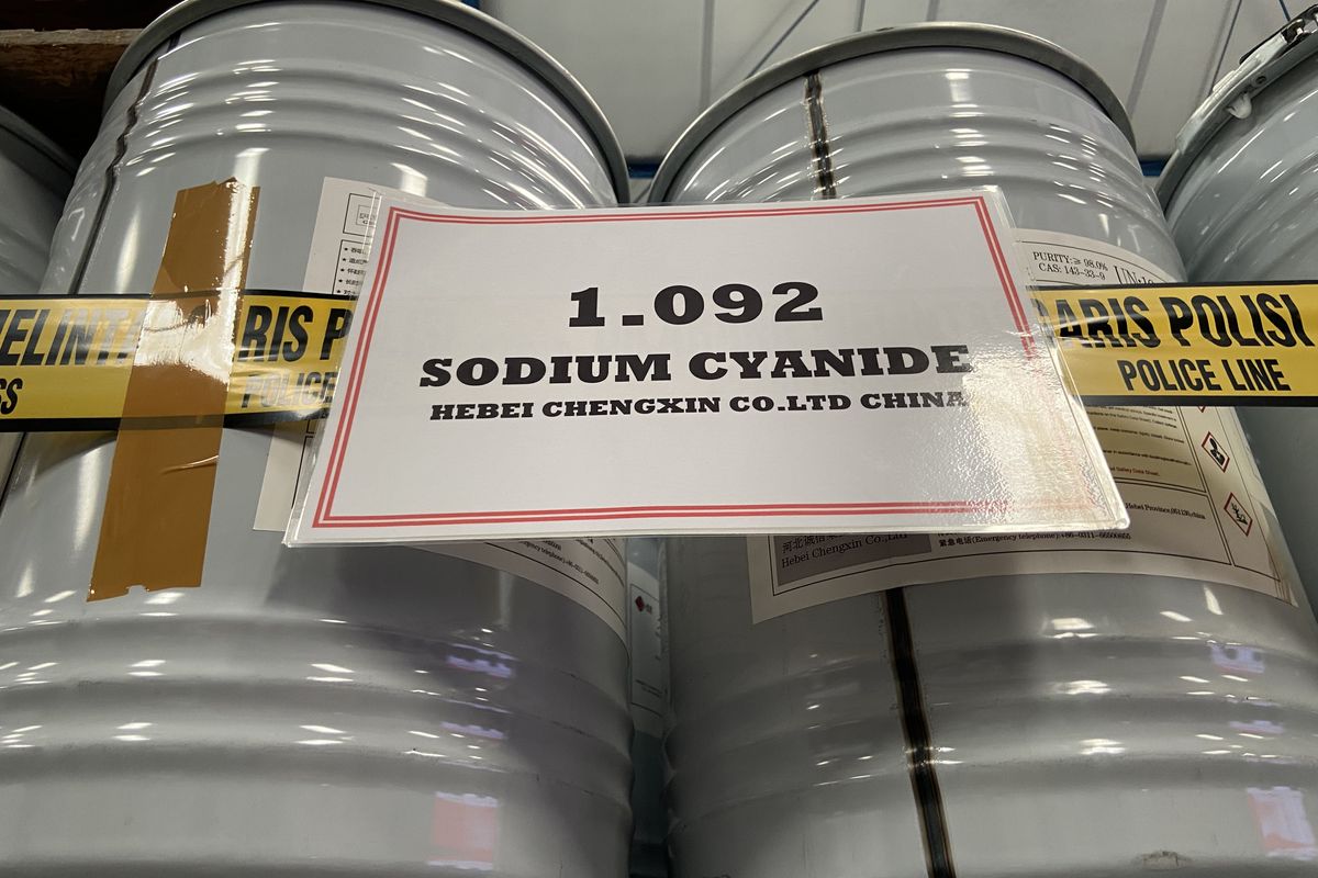 Kasus impor dan perdagangan bahan berbahaya jenis sianida secara ilegal yang dilakukan PT. Sehat Hidup Chemindo (PT. SHC) kemungkinan berpotensi melanggar Tindak Pidana Pencucian Uang (TPPU), Kamis (8/5/2025).