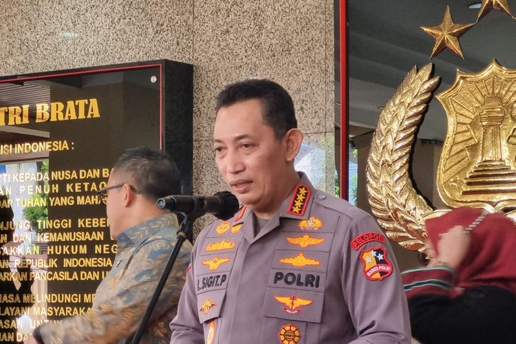 Kepala Kepolisian Negara Republik Indonesia (Kapolri) Jenderal Listyo Sigit Prabowo di Mabes Polri, Jakarta, Selasa (21/2/2023).