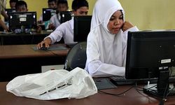  Guru Ujung Tombak Keberhasilan Implementasi Kurikulum 2013