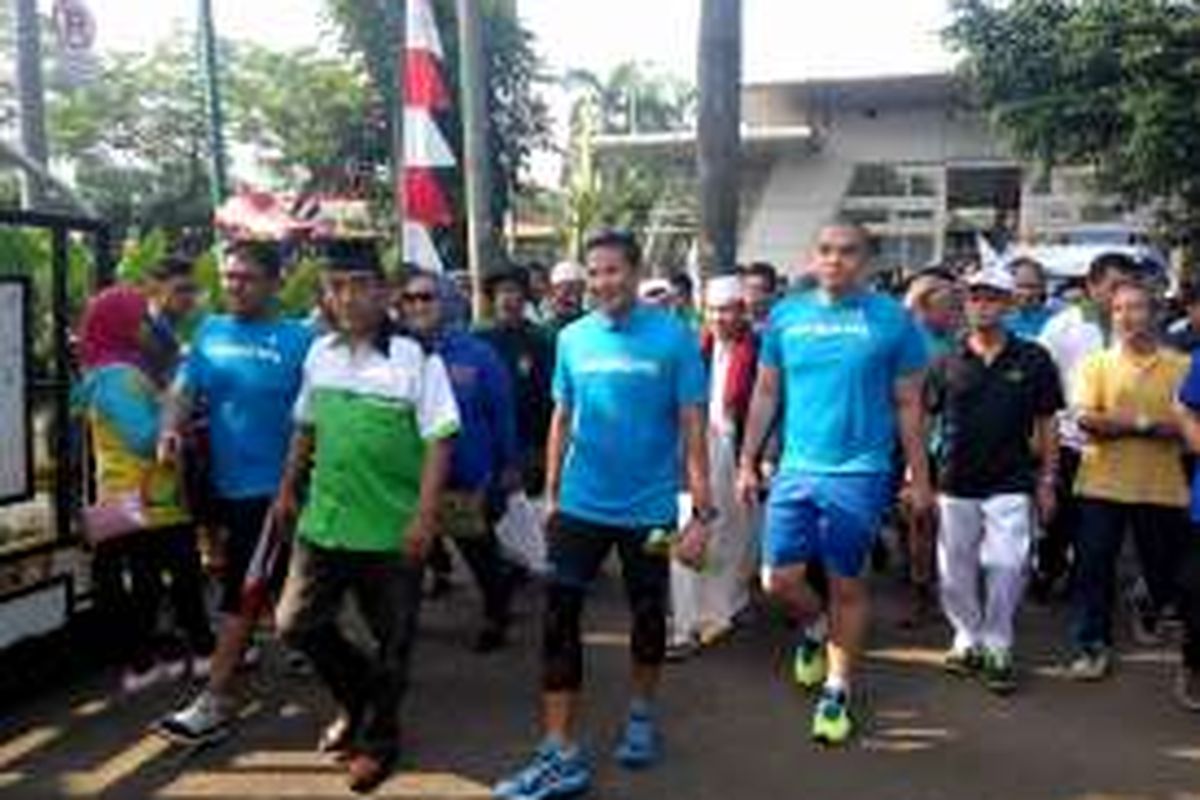 Bakal calin Gubernur DKI Jakarta dari Partai Gerindra, Sandiaga Uno seusai berlari di kawasan Jakarta Timur pada Minggu (21/8/2016).