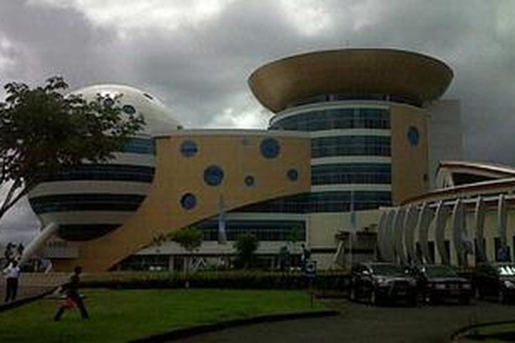 Presiden Resmikan Gedung Sekretariat Cti Di Manado Presiden Resmikan Gedung Sekretariat Cti Di Manado